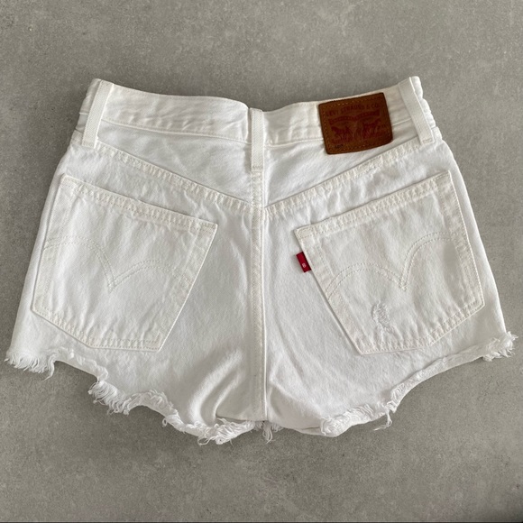 501 Original High Rise Women’s Shorts - Picture 3 of 6